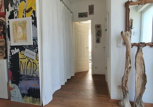 Flur Unten Bürotür