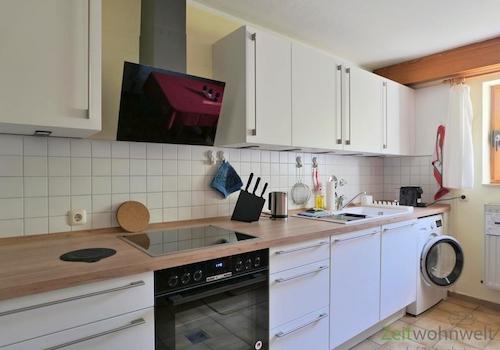 Waschmaschine in der Küchenzeile