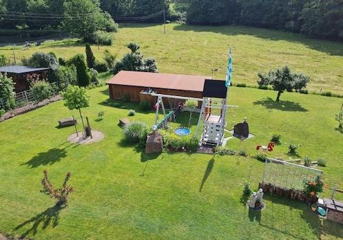 Garten im Sommer
