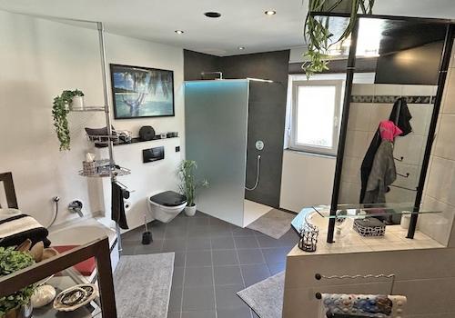 Badezimmer Bild 1