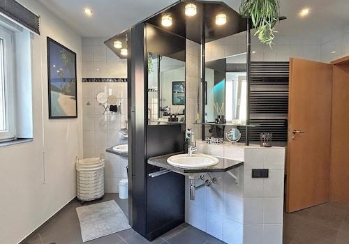 Badezimmer Bild 2