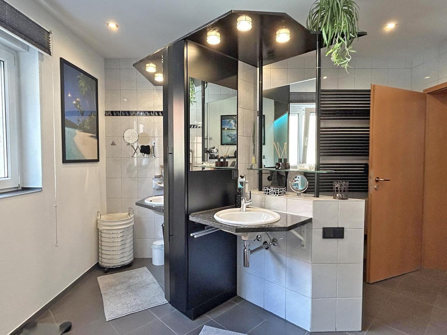 Badezimmer Bild 2