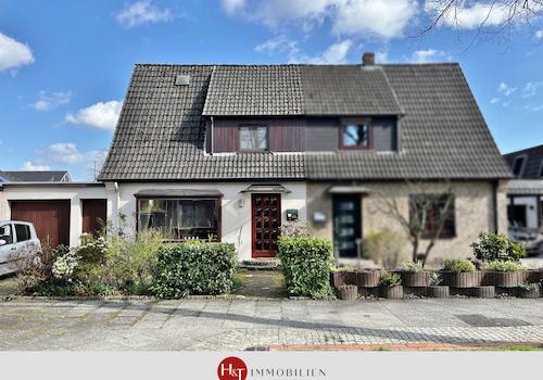 Doppelhaus zu verkaufen in Bremen Obervieland – H & T Immobilien