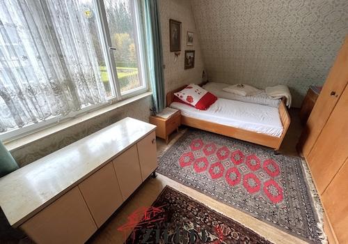 11- Schlafzimmer OG