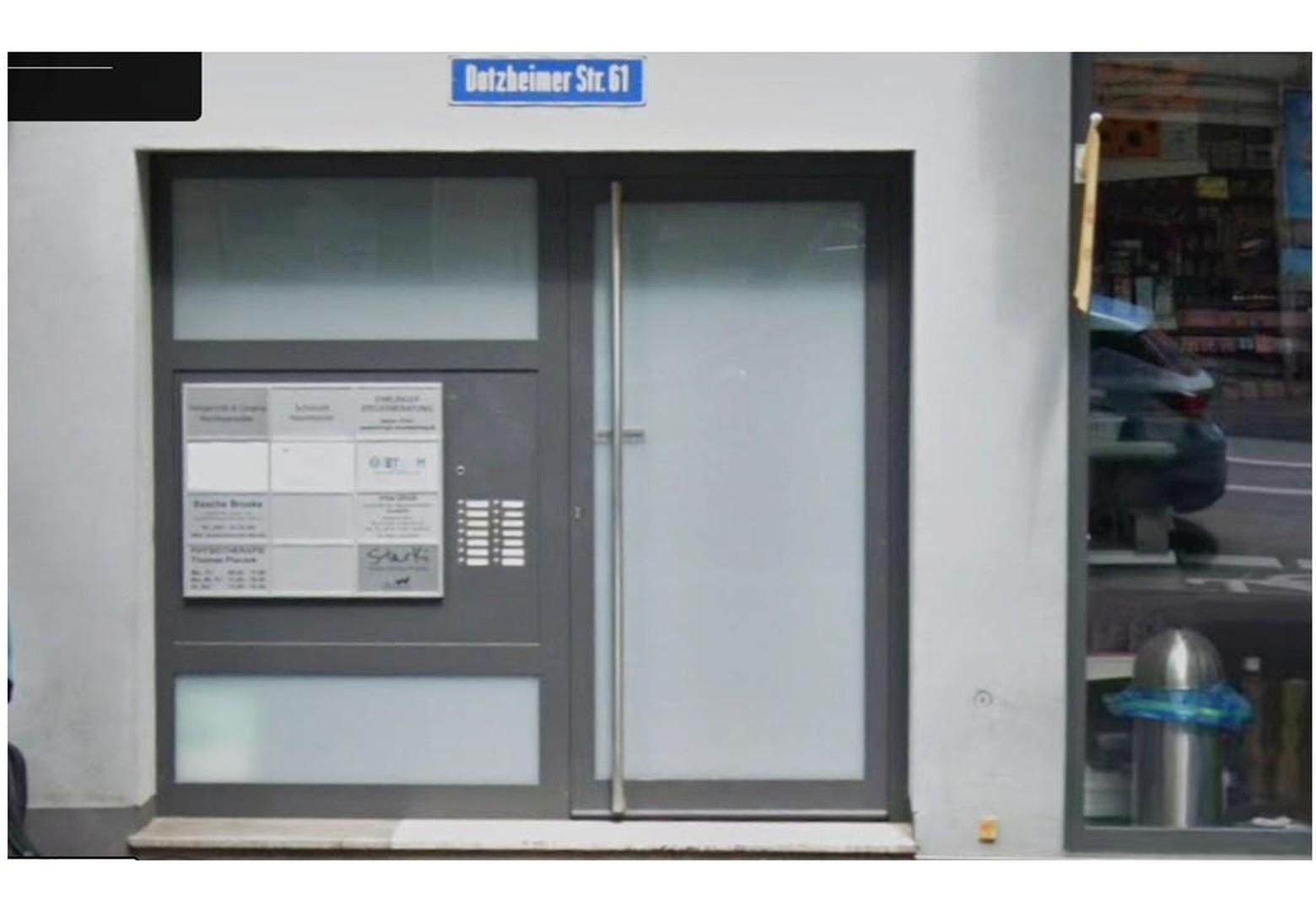 Eingang zu Büro/Wohnen