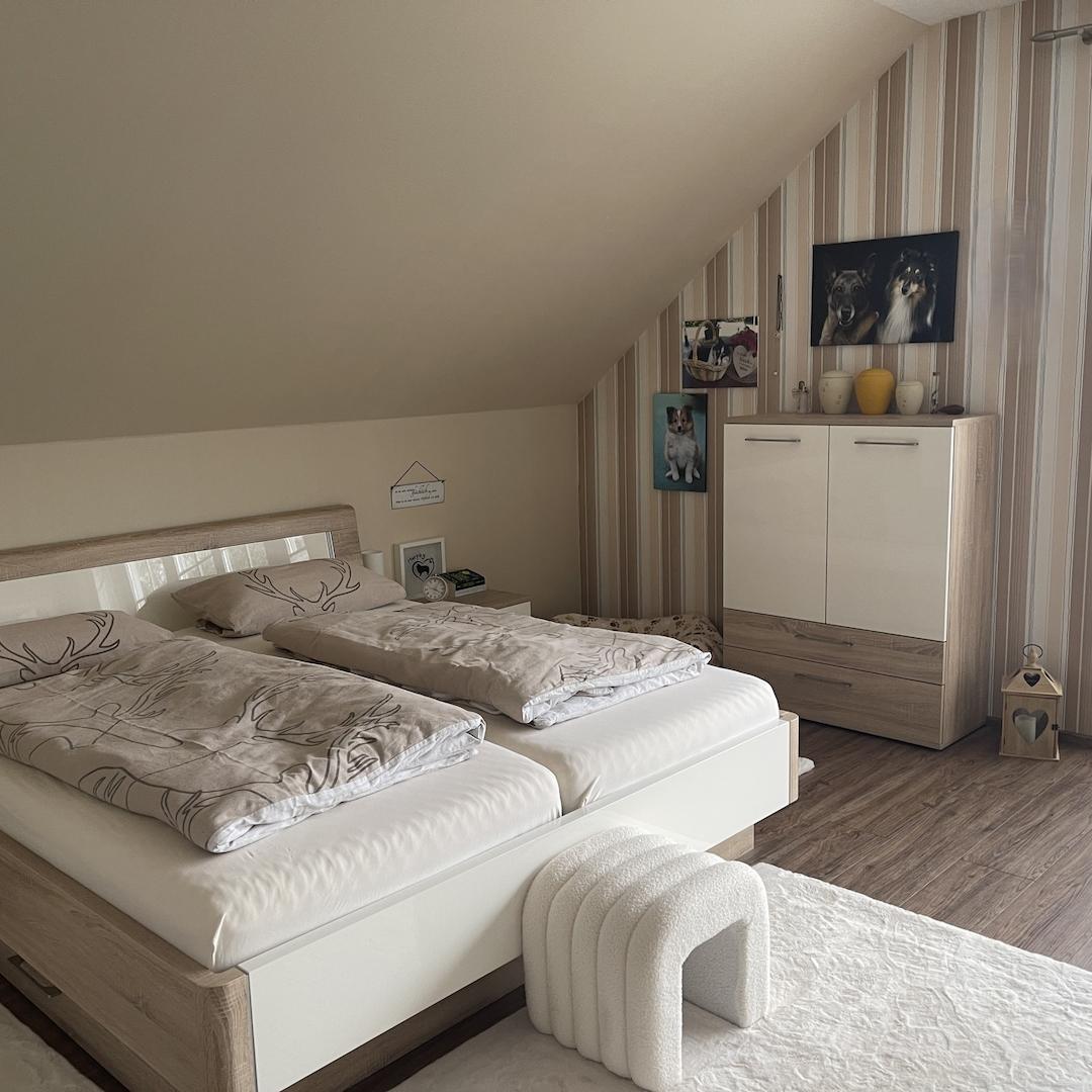 Schlafzimmer OG