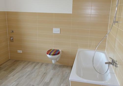 Badezimmer und WaMa Anschluss