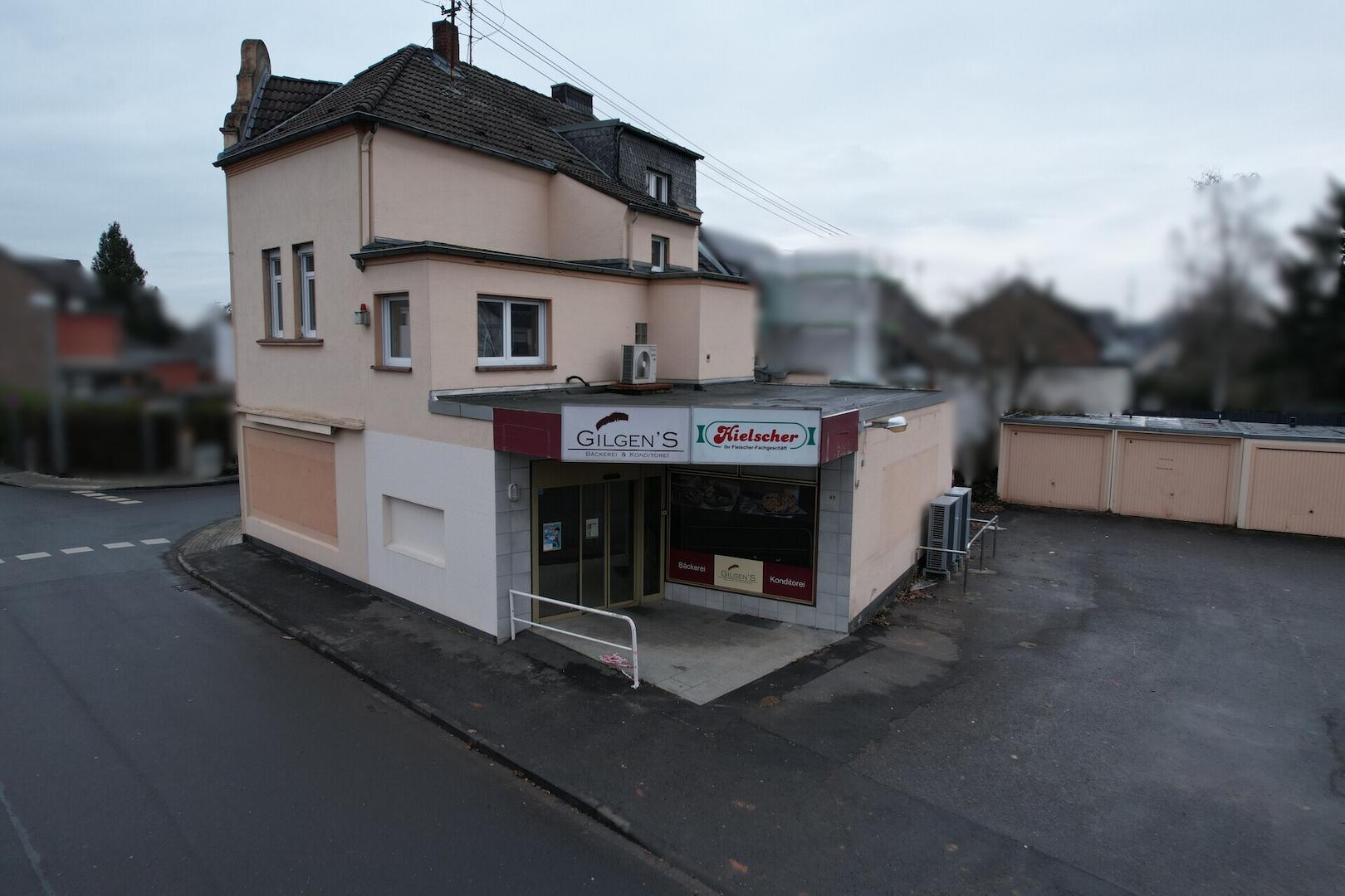 Straßenansicht