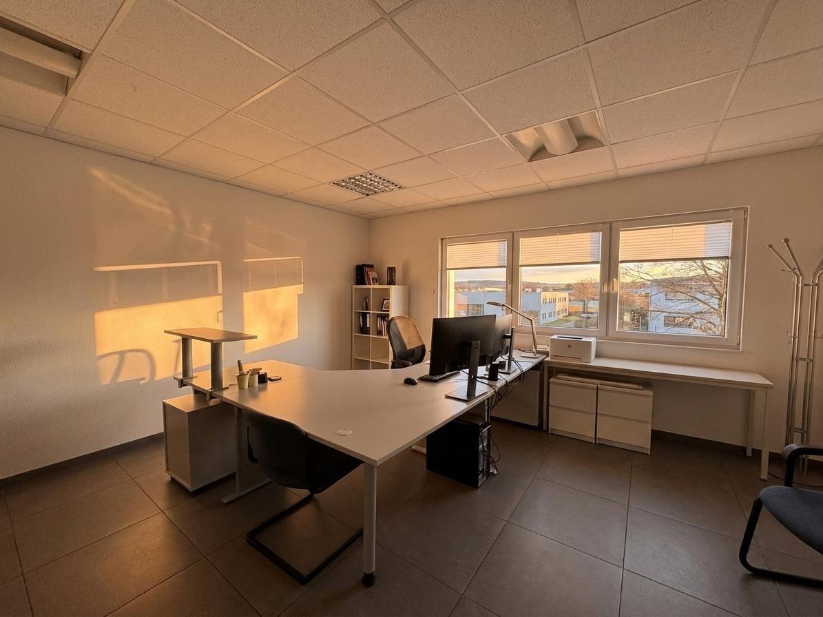 Büro 2