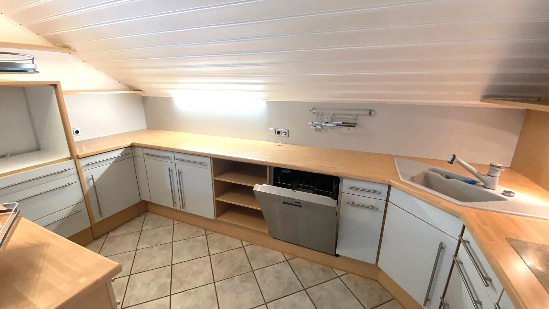 weitere Teilansicht Küche OG