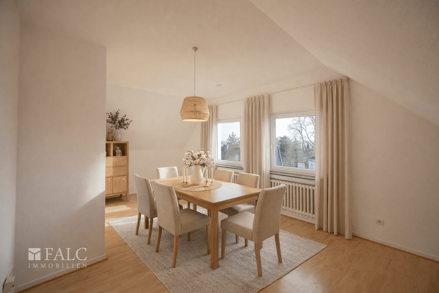 Wohnzimmer/Esszimmer Einrichtungsbeispiel
