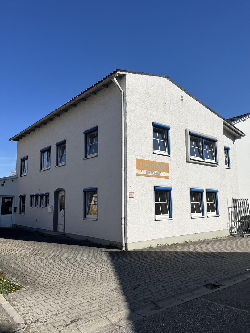 Frontansicht der Immobilie