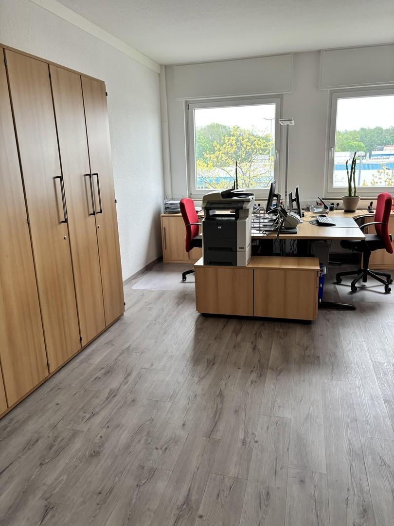 Büroeinheit1