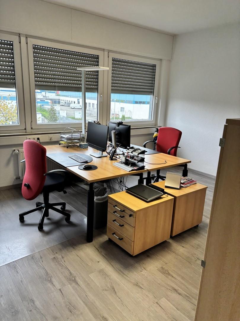 Büroeinheit4