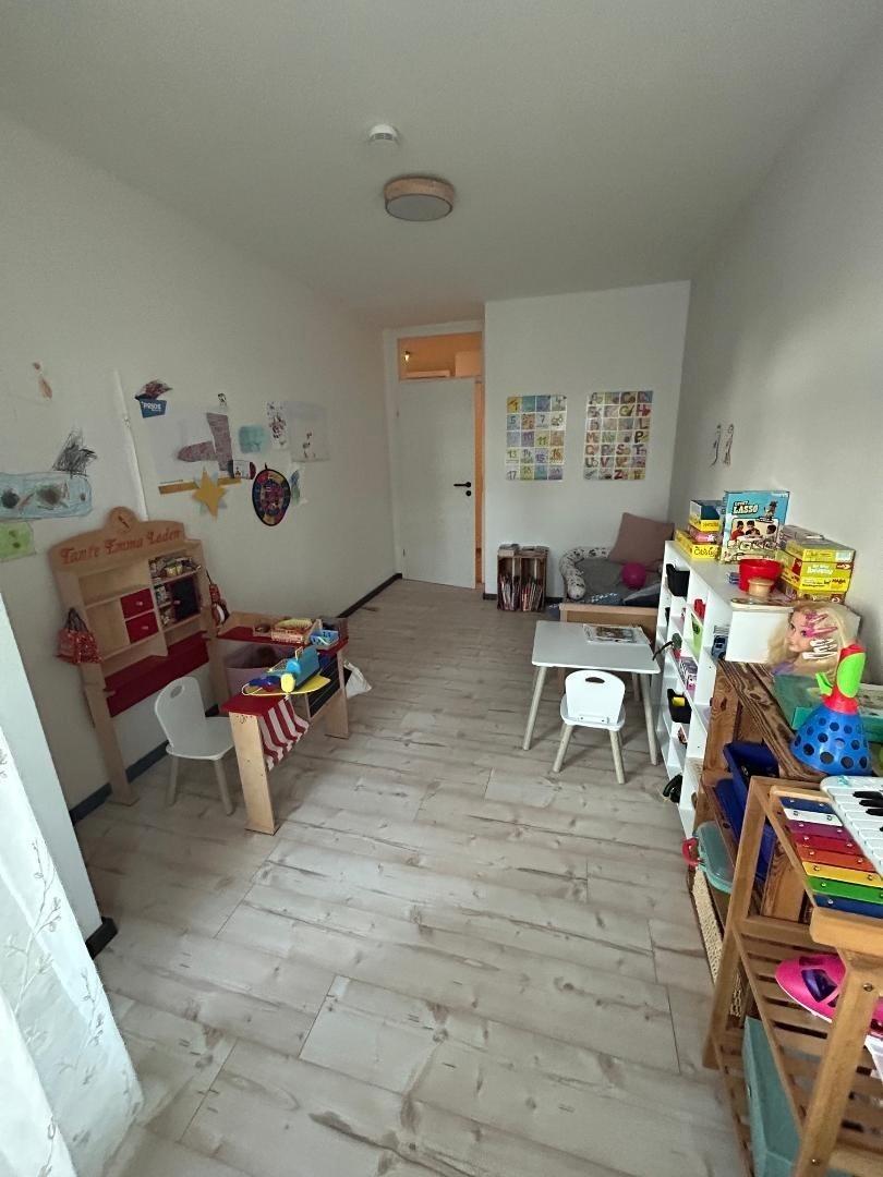 Arbeits-/Kinderzimmer