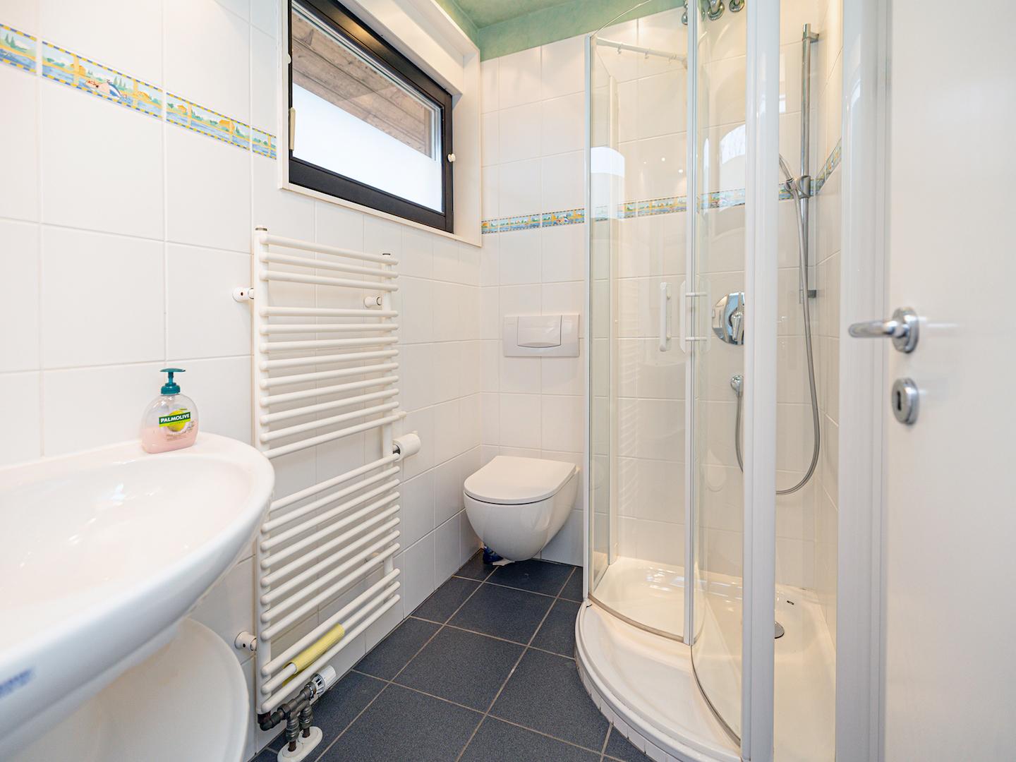 renoviertes Gäste WC