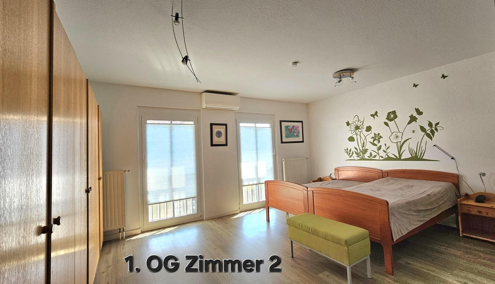Zimmer 2 OG