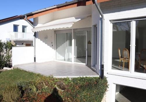 Terrasse mit Markise