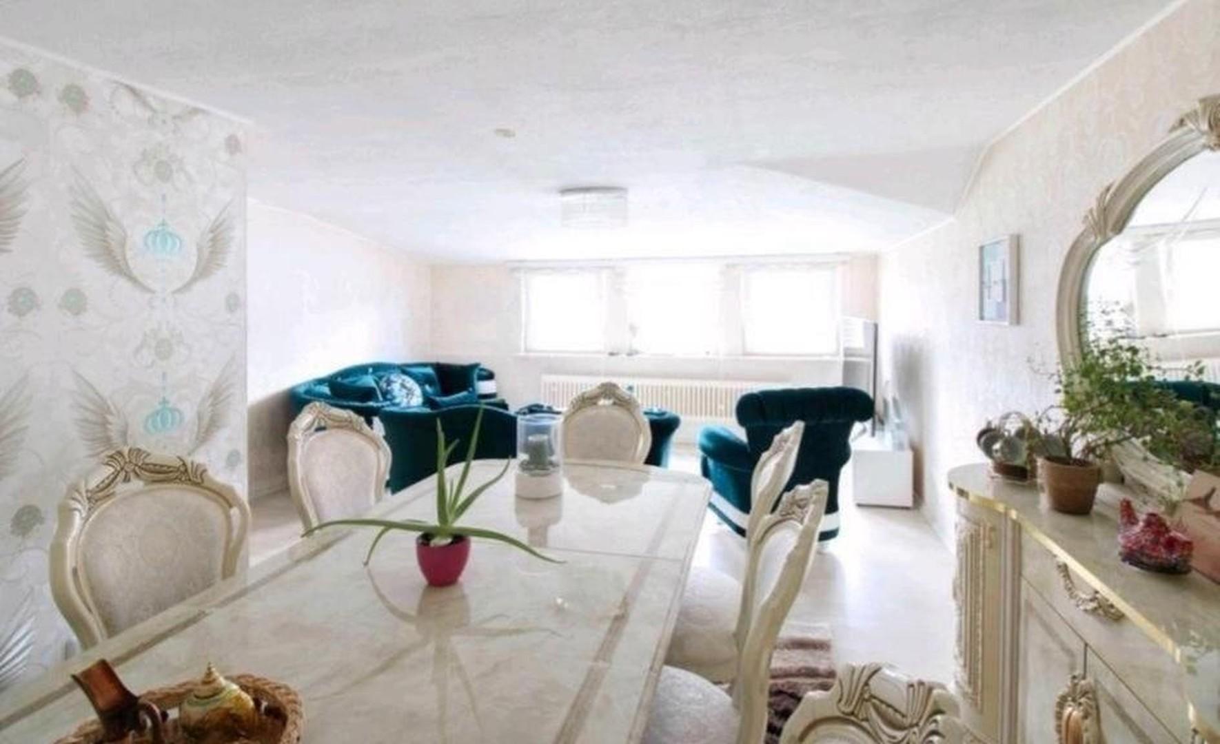 Essbereich/ Wohnbereich