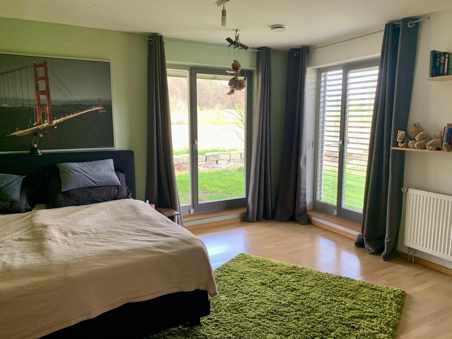 Schlafzimmer UG