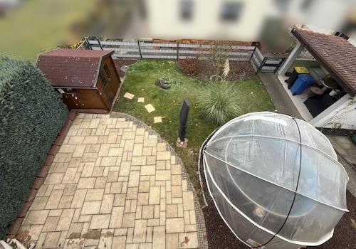 Blick in den Gartenbereich