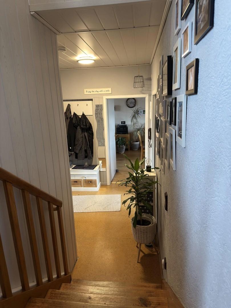Treppenabgang zum OG
