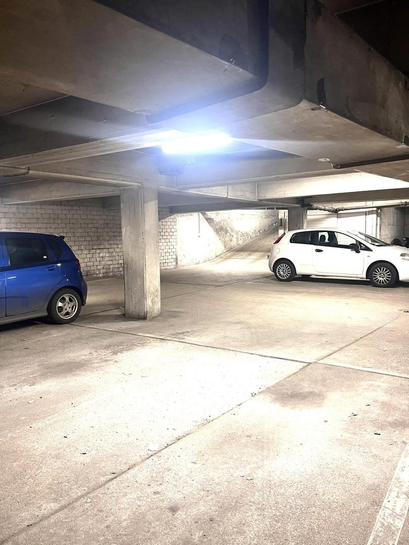 Tiefgaragen-Parkplatz