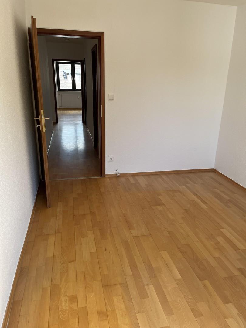 Kinder-/Gästezimmer, Büro