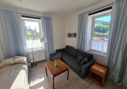 Zi 1: Tagesbett + Schlafcouch