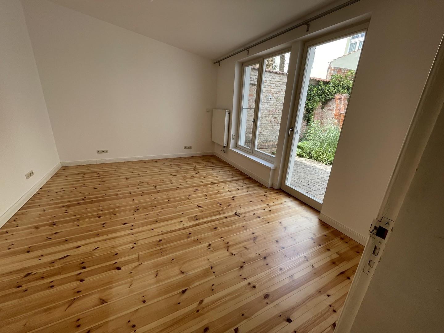 Schlafzimmer 1 im EG