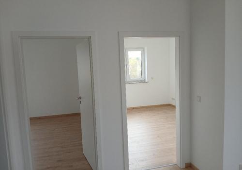 Blick auf Büro + Schlafzimmer