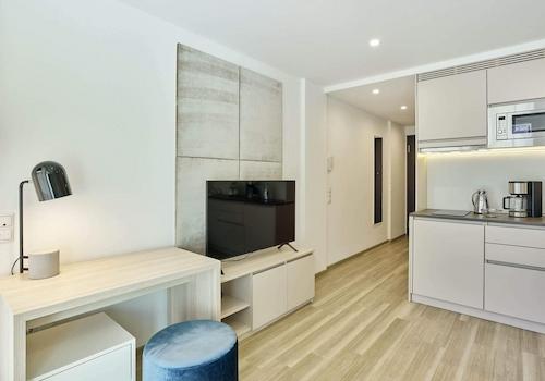 Arbeitsbereich und TV