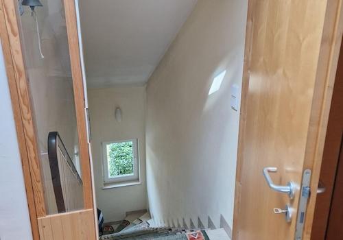 Treppenzugang zum Dachgeschoss