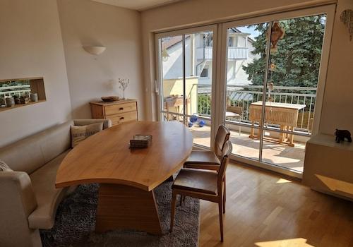 DG Esszimmer mit Süd-Balkon