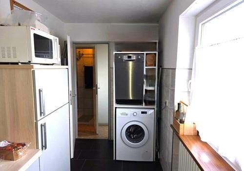 Platz für Wasch-Trockenturm