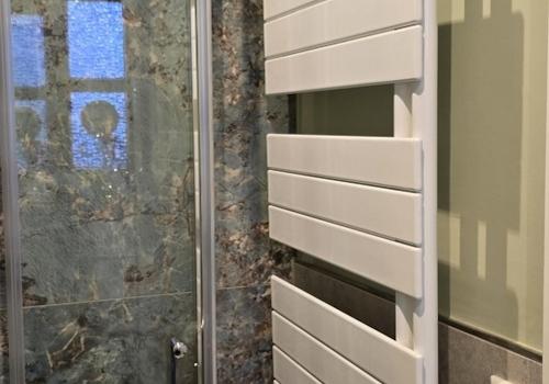 Gästebad mit Dusche