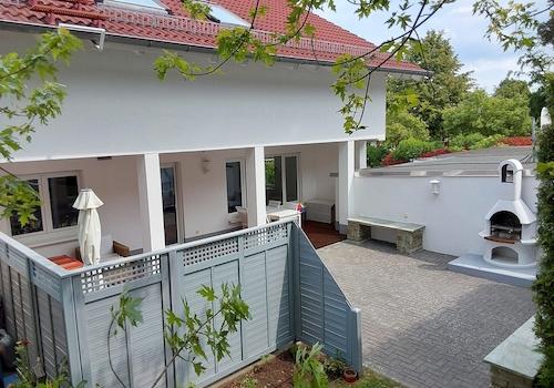 DHH mit Südterrasse
