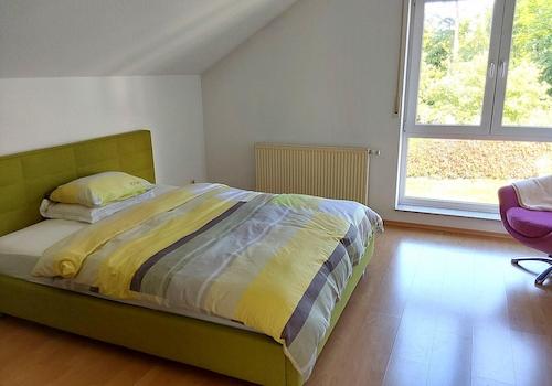 Helles Schlafzimmer
