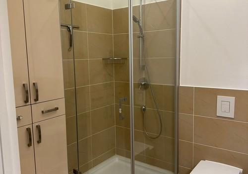 Gäste WC mit Dusche