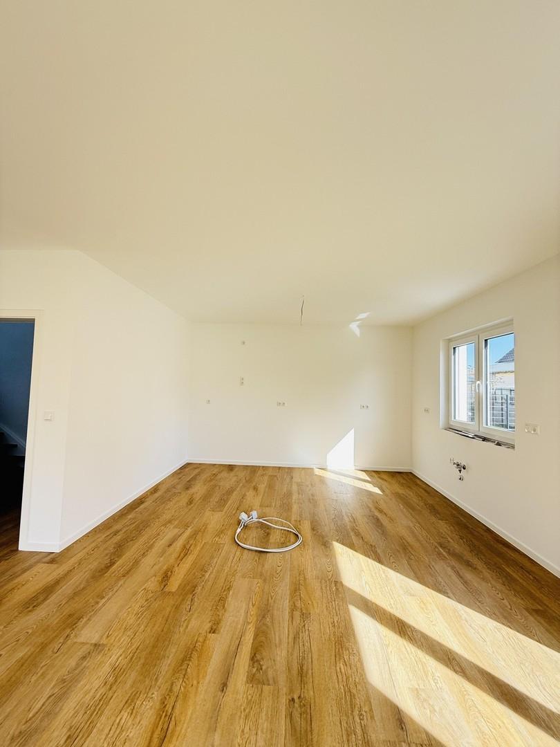 Küche (EBK optional)