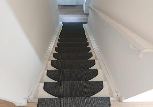 Treppe ins 1.OG