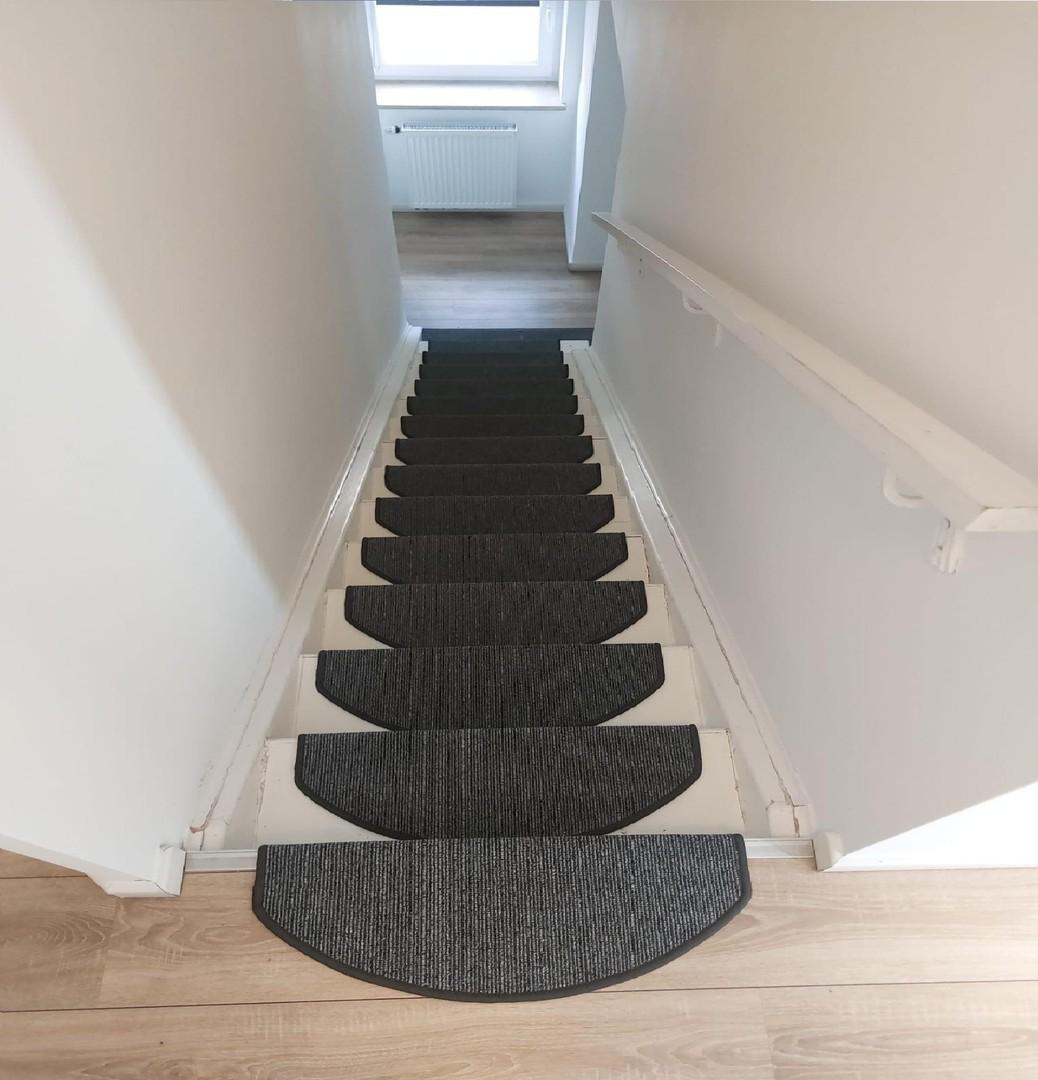 Treppe ins 1.OG