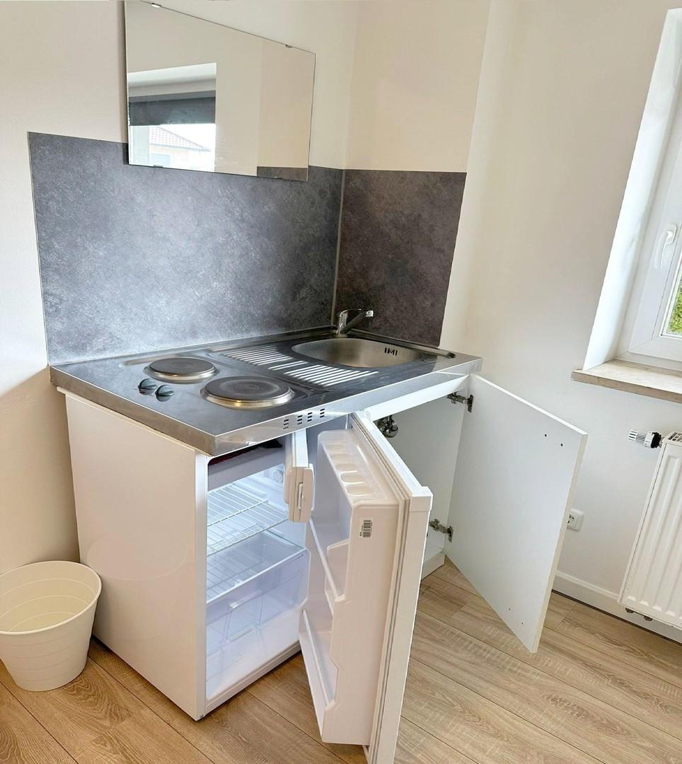 Zimmer 6   1.OG mit Miniküche