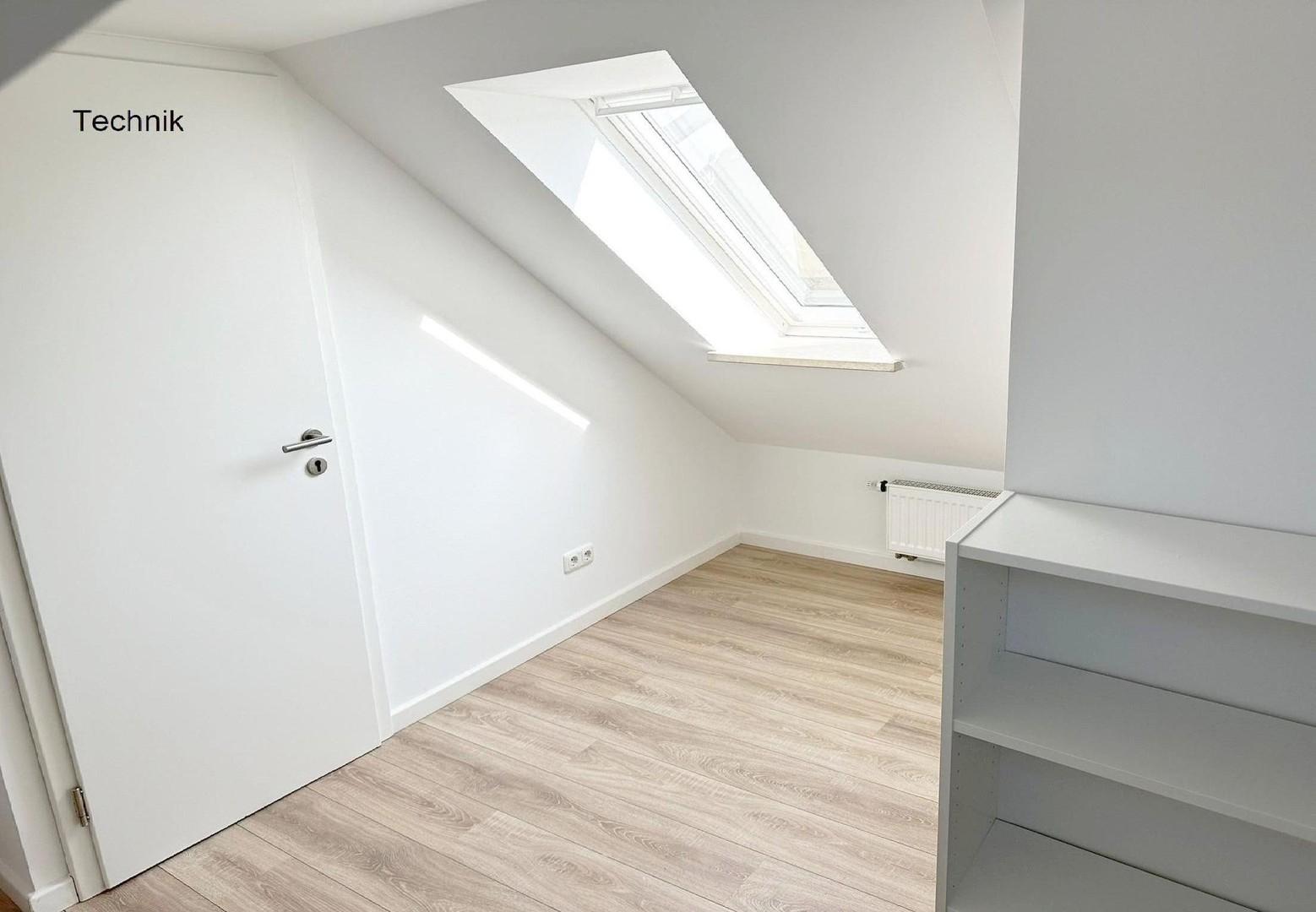 Zimmer 9   DG