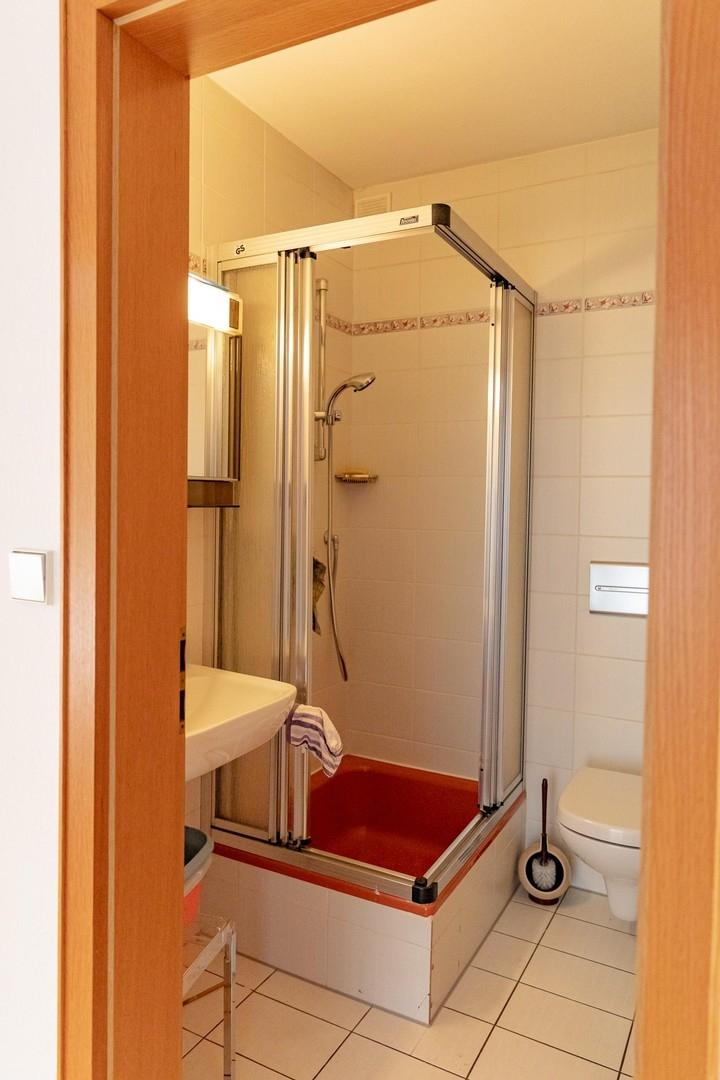 Duschbad EG