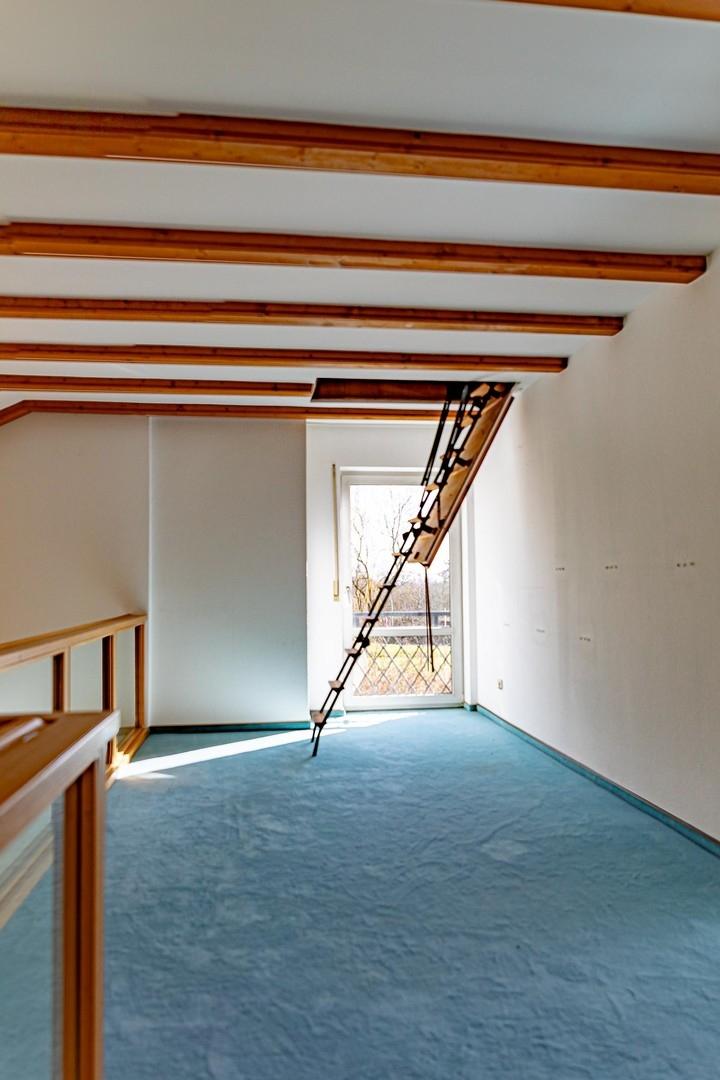 Aufgang Dachboden