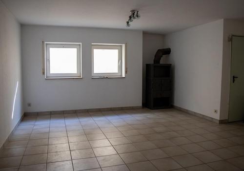 Hobbyraum beheizt + Kaminofen