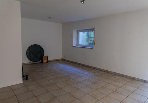 Hobbyraum beheizt + Kaminofen