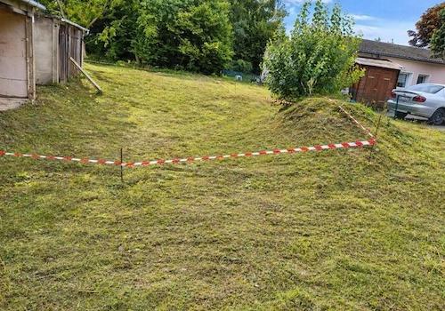 Abgesteckte Umriss geplGebäude