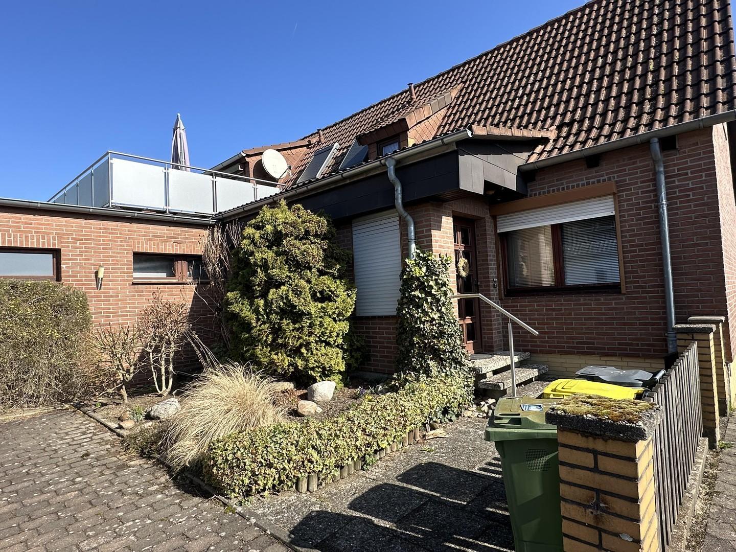 Vorderseite des Hauses